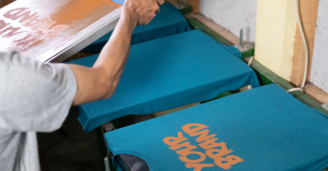 beginner's guide how to screen print on clothes header page